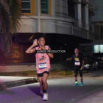 Runner Photo 7973568