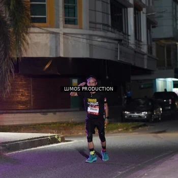 Runner Photo 7973577