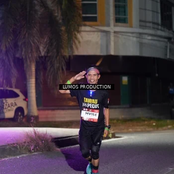 Runner Photo 7973599