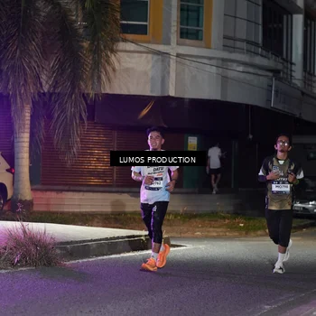 Runner Photo 7973700