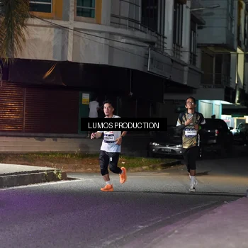 Runner Photo 7973703