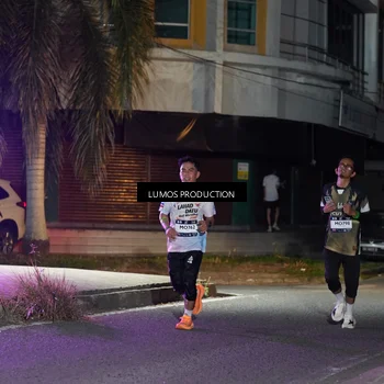 Runner Photo 7973704