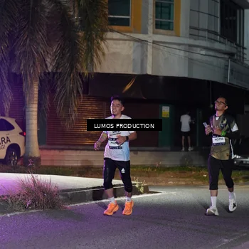 Runner Photo 7973716