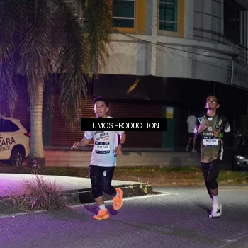 Runner Photo 7973720