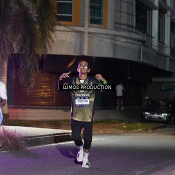 Runner Photo 7973724