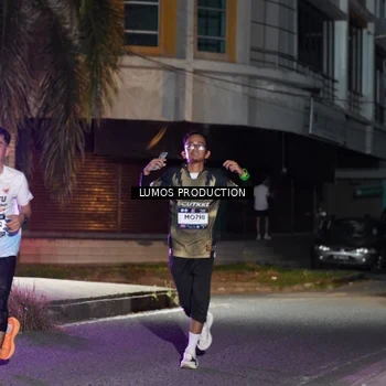 Runner Photo 7973729