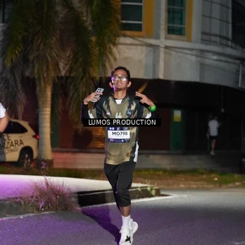 Runner Photo 7973737