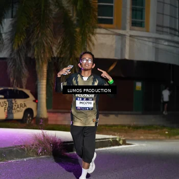 Runner Photo 7973744