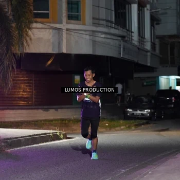 Runner Photo 7973775