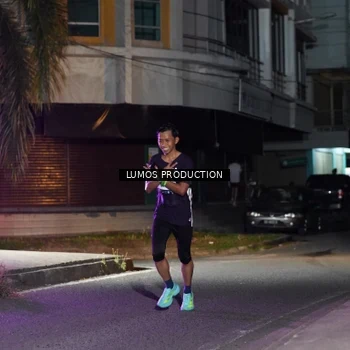 Runner Photo 7973776