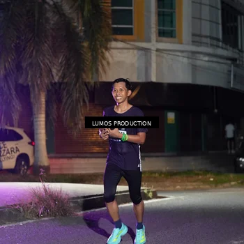Runner Photo 7973784