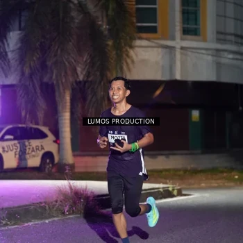 Runner Photo 7973792