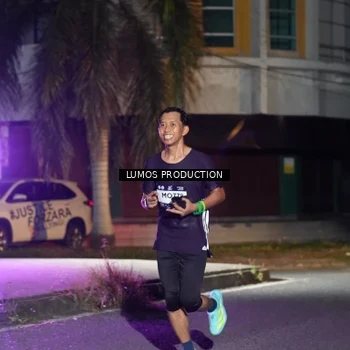 Runner Photo 7973793