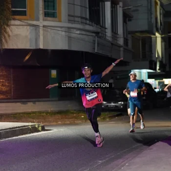 Runner Photo 7973831