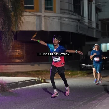 Runner Photo 7973839