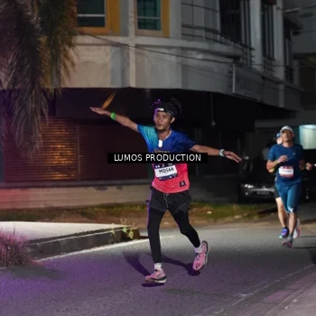 Runner Photo 7973841