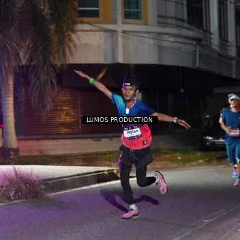 Runner Photo 7973843