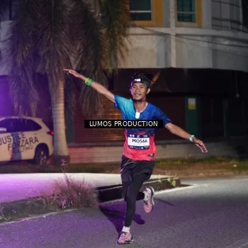 Runner Photo 7973854