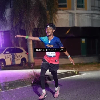Runner Photo 7973856