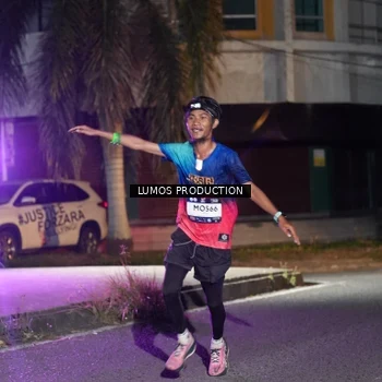 Runner Photo 7973858