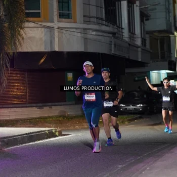 Runner Photo 7973860