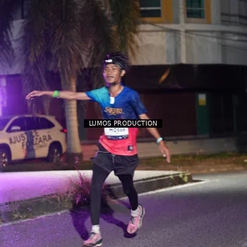 Runner Photo 7973861