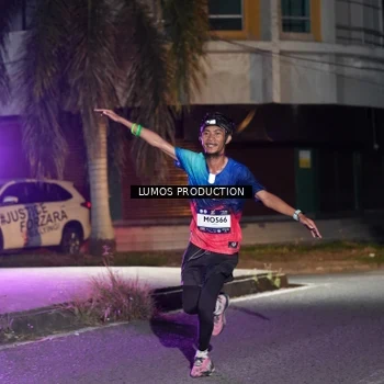 Runner Photo 7973863