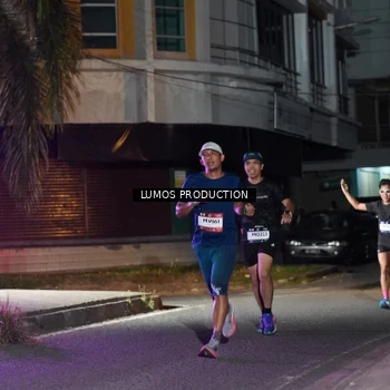 Runner Photo 7973869
