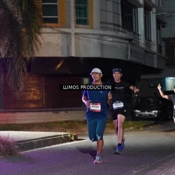 Runner Photo 7973870