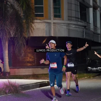 Runner Photo 7973879