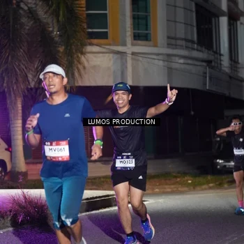 Runner Photo 7973882