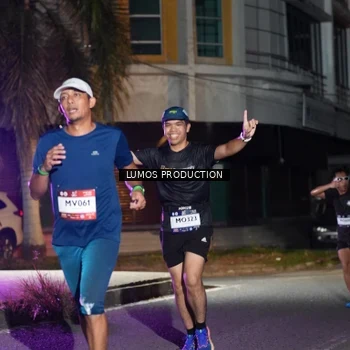 Runner Photo 7973886