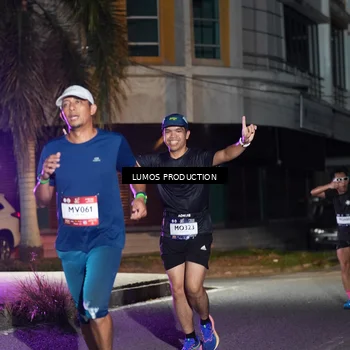 Runner Photo 7973887