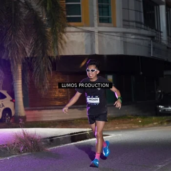 Runner Photo 7973909