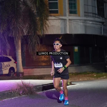 Runner Photo 7973910