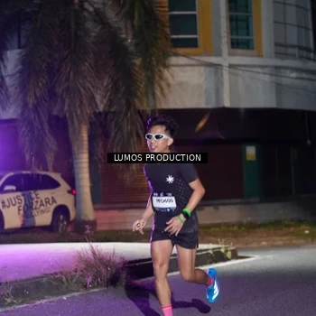 Runner Photo 7973914