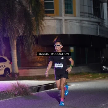 Runner Photo 7973916