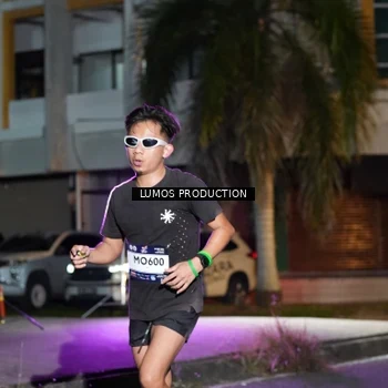 Runner Photo 7973940
