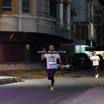 Runner Photo 7973959