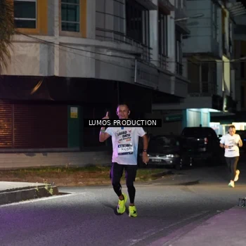 Runner Photo 7973963