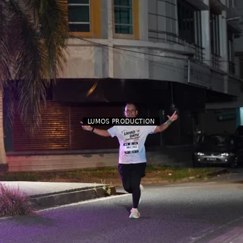 Runner Photo 7973994