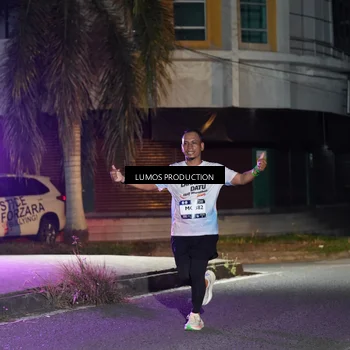 Runner Photo 7974008