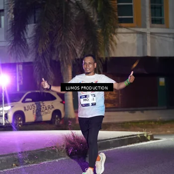 Runner Photo 7974017