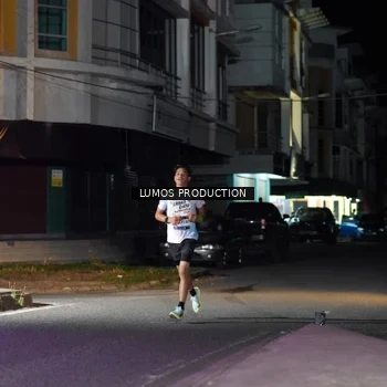 Runner Photo 7974019