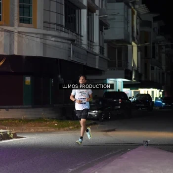 Runner Photo 7974021