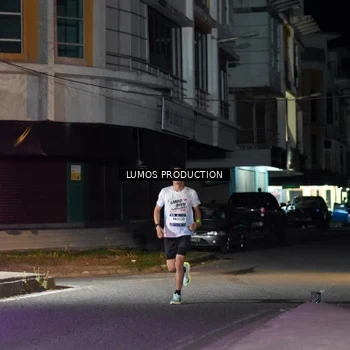 Runner Photo 7974024