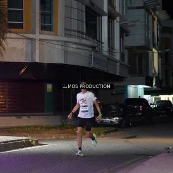 Runner Photo 7974034