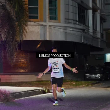 Runner Photo 7974042
