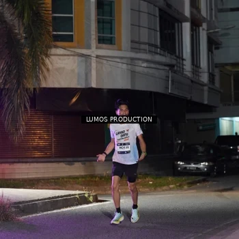 Runner Photo 7974043