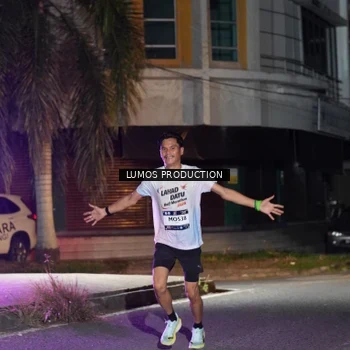 Runner Photo 7974058